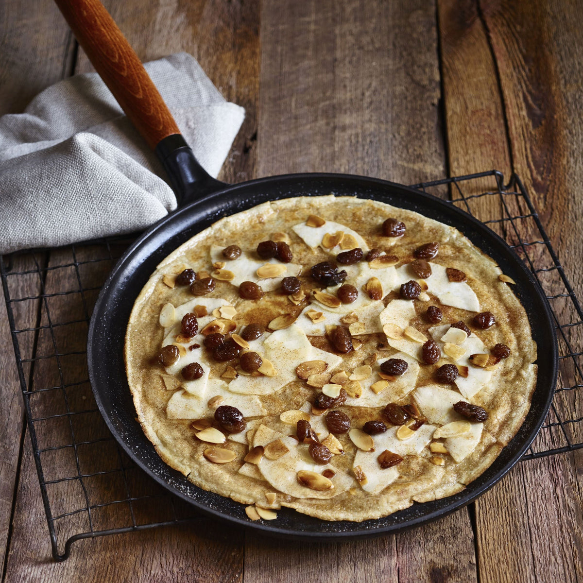 Staub 11" Matte Black Crepe Pan