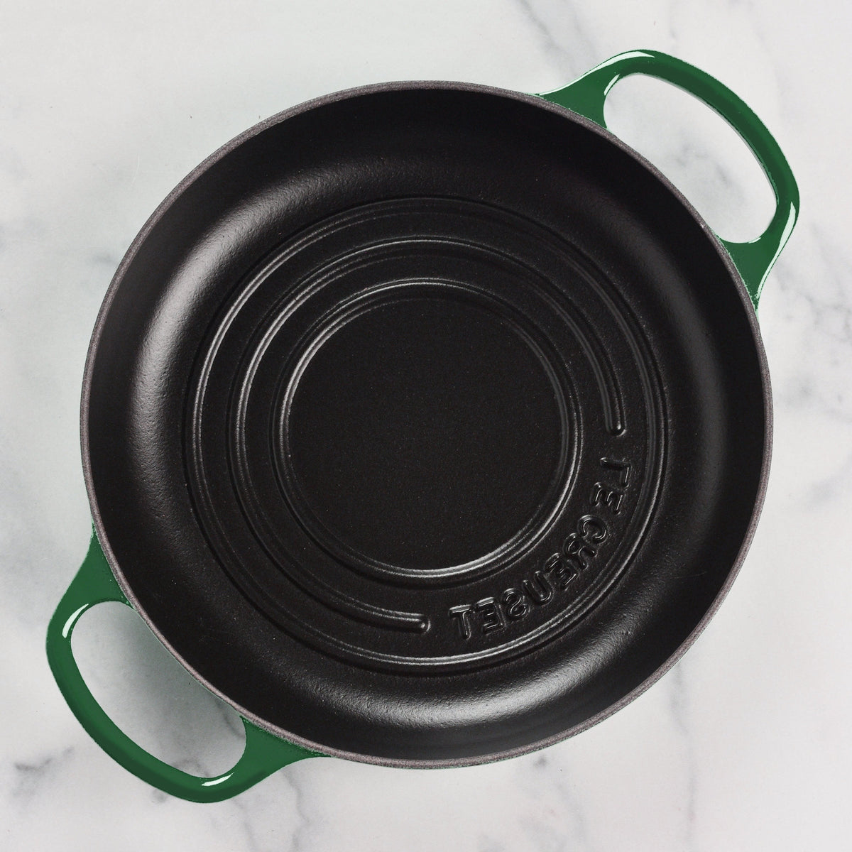 Le Creuset Signature Cast Iron 9.5" Artichaut Bread Oven