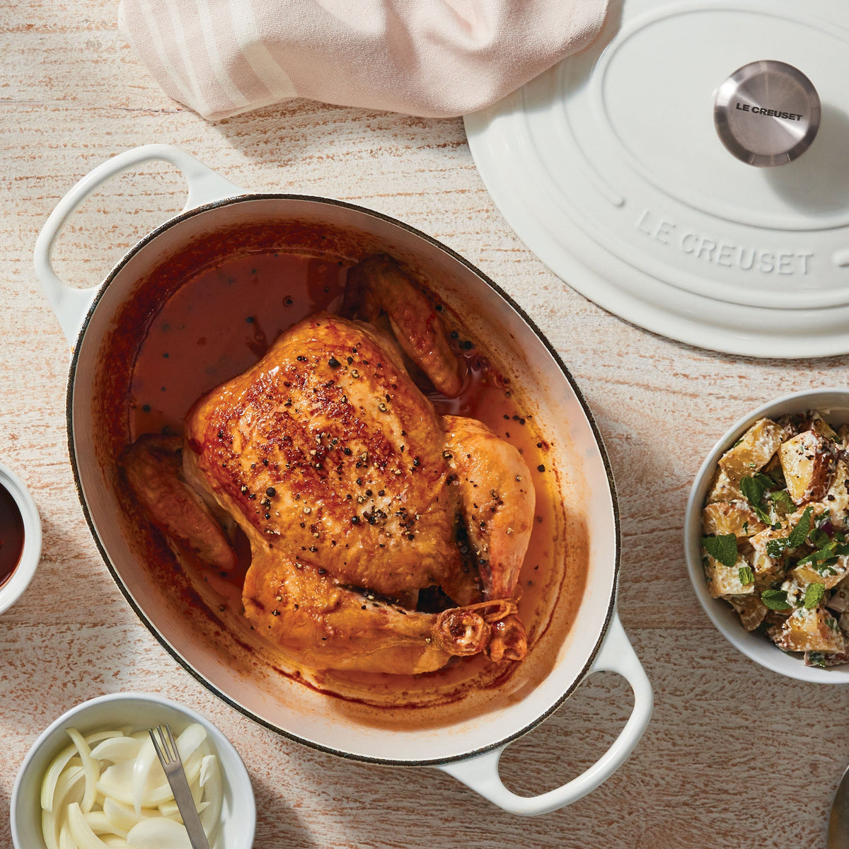 Le Creuset Signature Cast Iron White 5 Piece Cookware Set