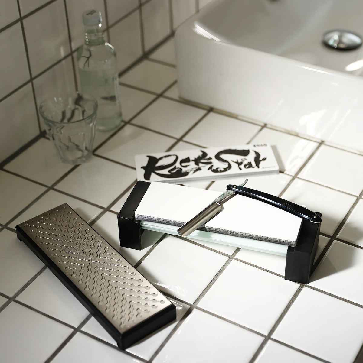 Shapton RockStar 500 Whetstone with Stainless Steel Case