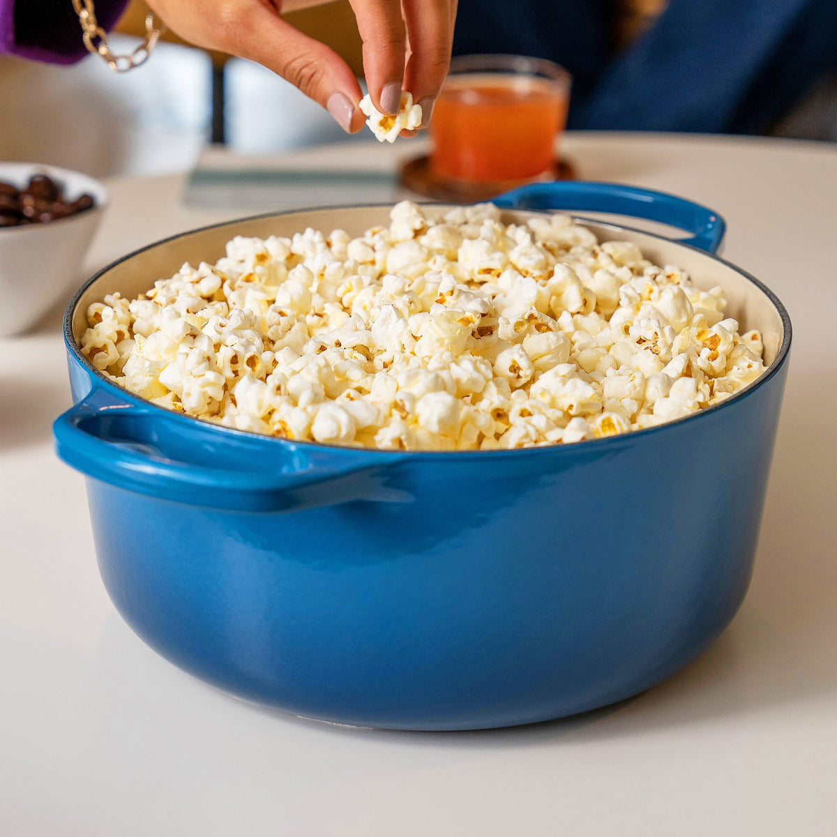 Le Creuset Signature Cast Iron 9-quart Marseille Round Dutch Oven