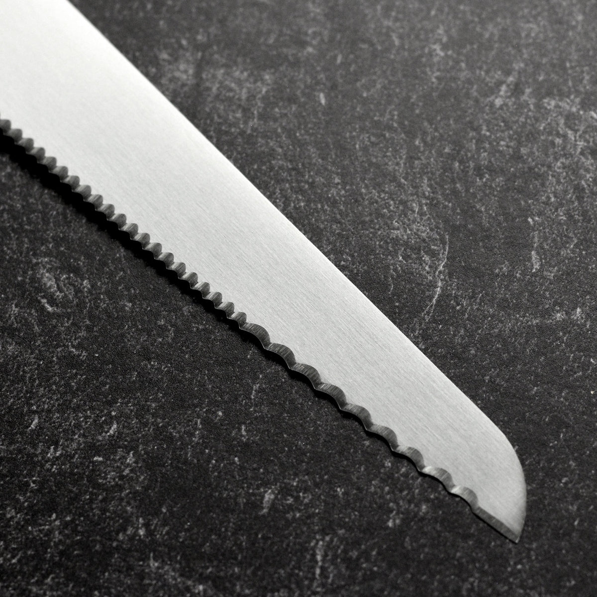 Suncraft Seseragi 8.75" Bread Knife, Right-Handed