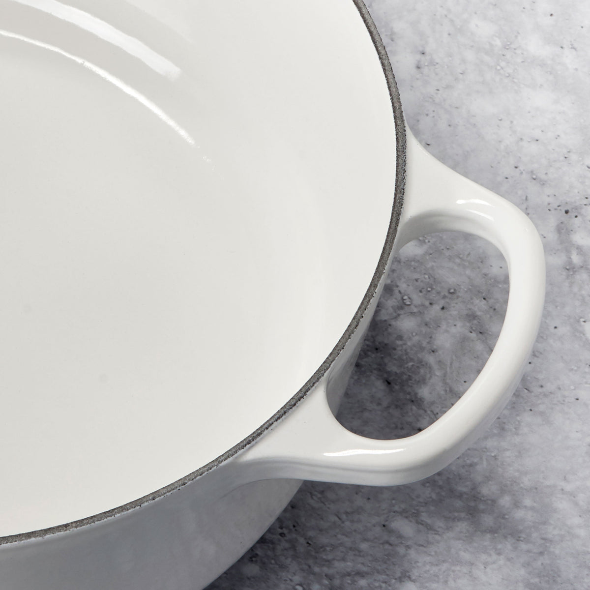 Le Creuset Signature Cast Iron White 5 Piece Cookware Set