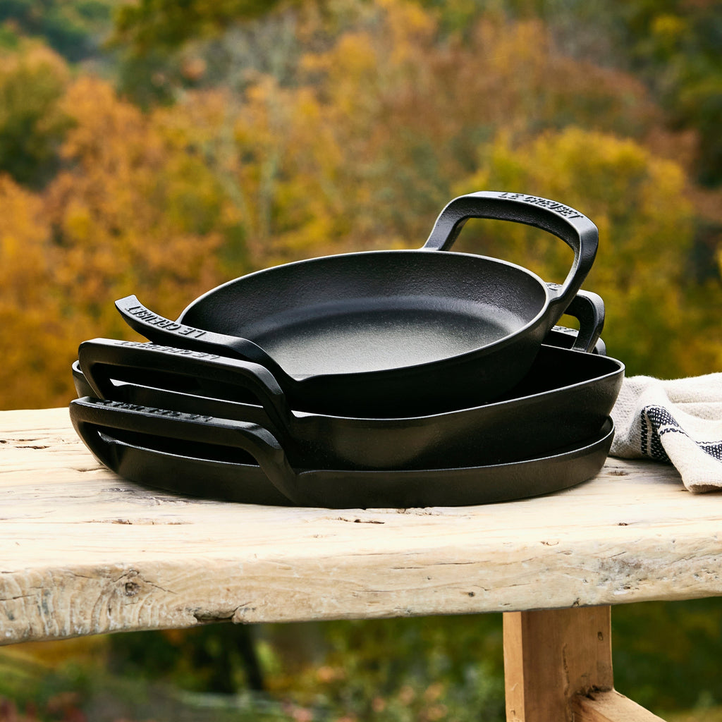 Le Creuset Alpine Outdoor Cast Iron 15" Pizza Pan