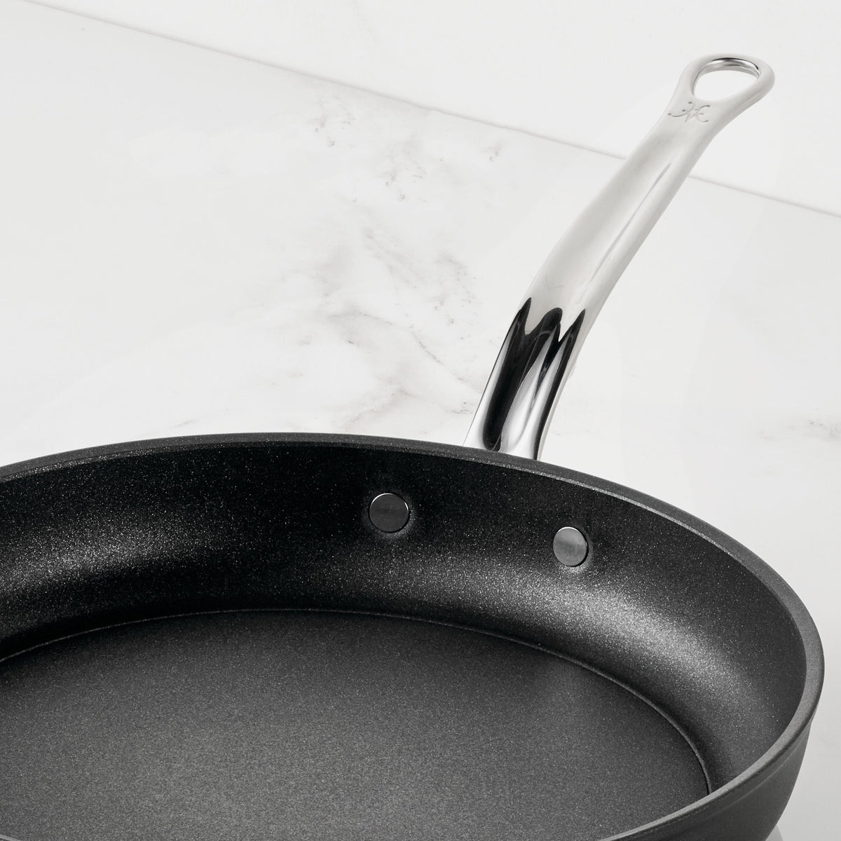 Hestan Titum Fusion 11" Nonstick Skillet with Lid