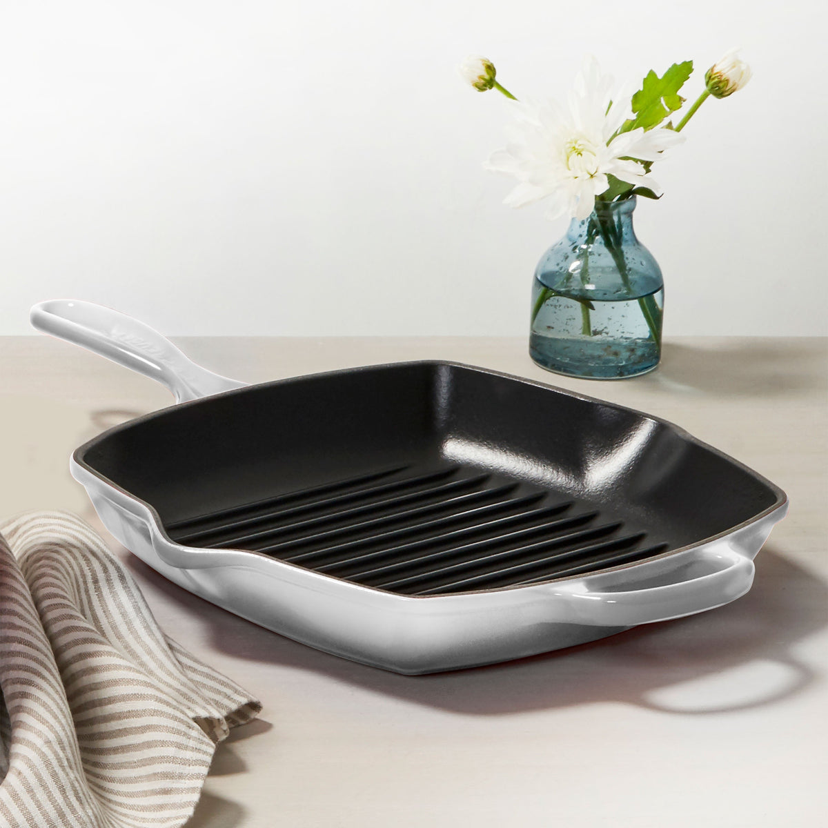 Le Creuset Signature Cast Iron 10.25" White Square Grill Pan