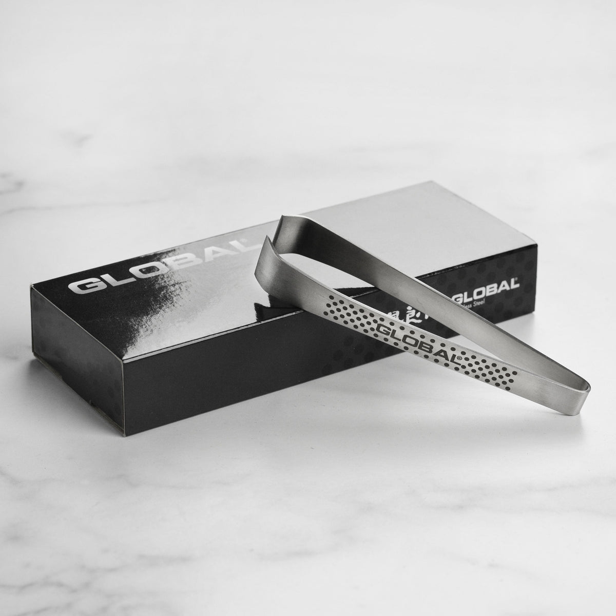 Global 4.5" Fish Bone Tweezers