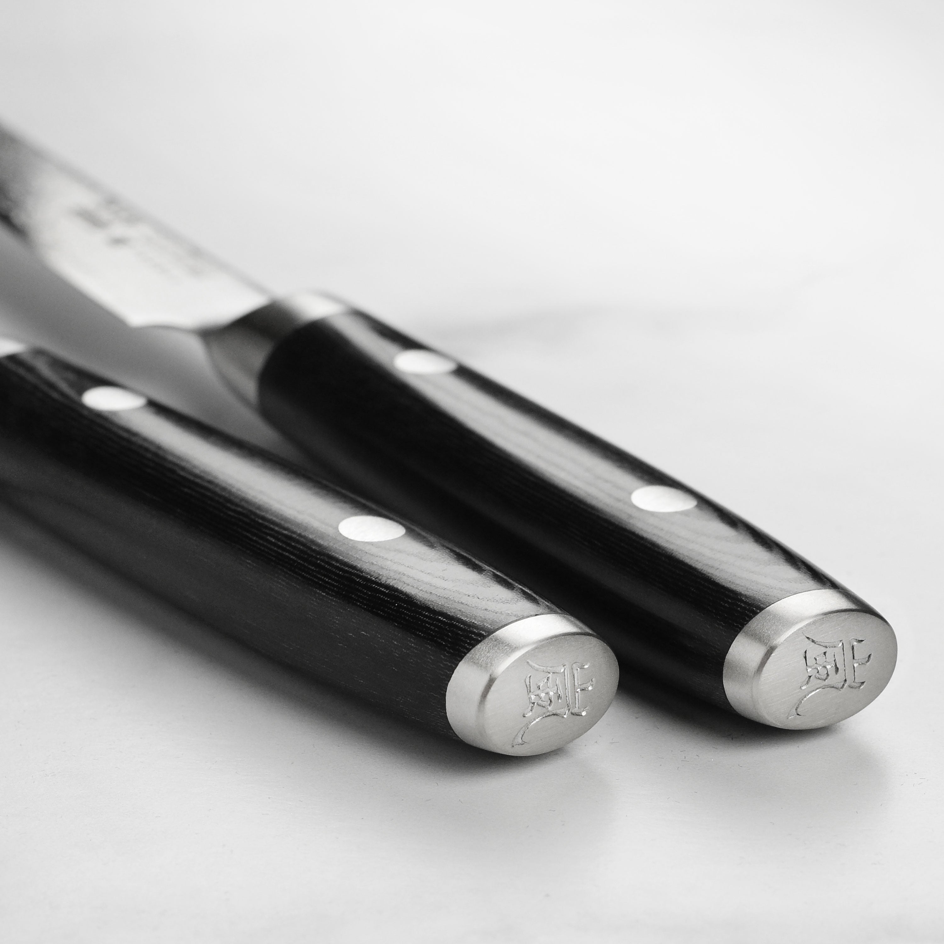 Yaxell Ran Plus 2 Piece Steak Knife Set