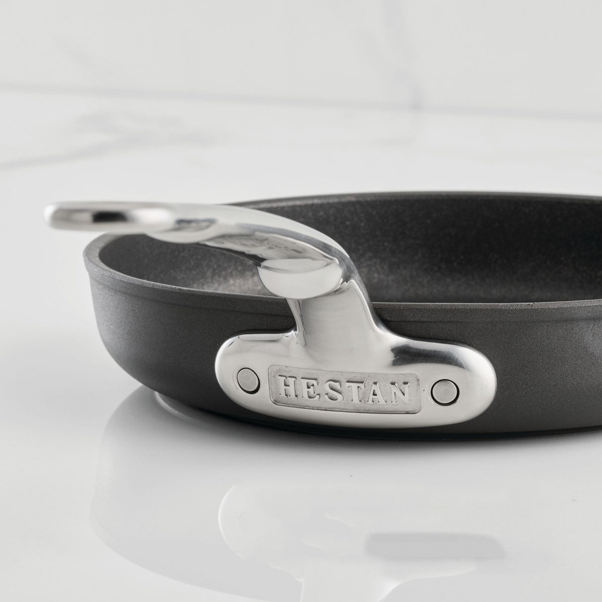 Hestan Titum Fusion 8" Nonstick Skillet