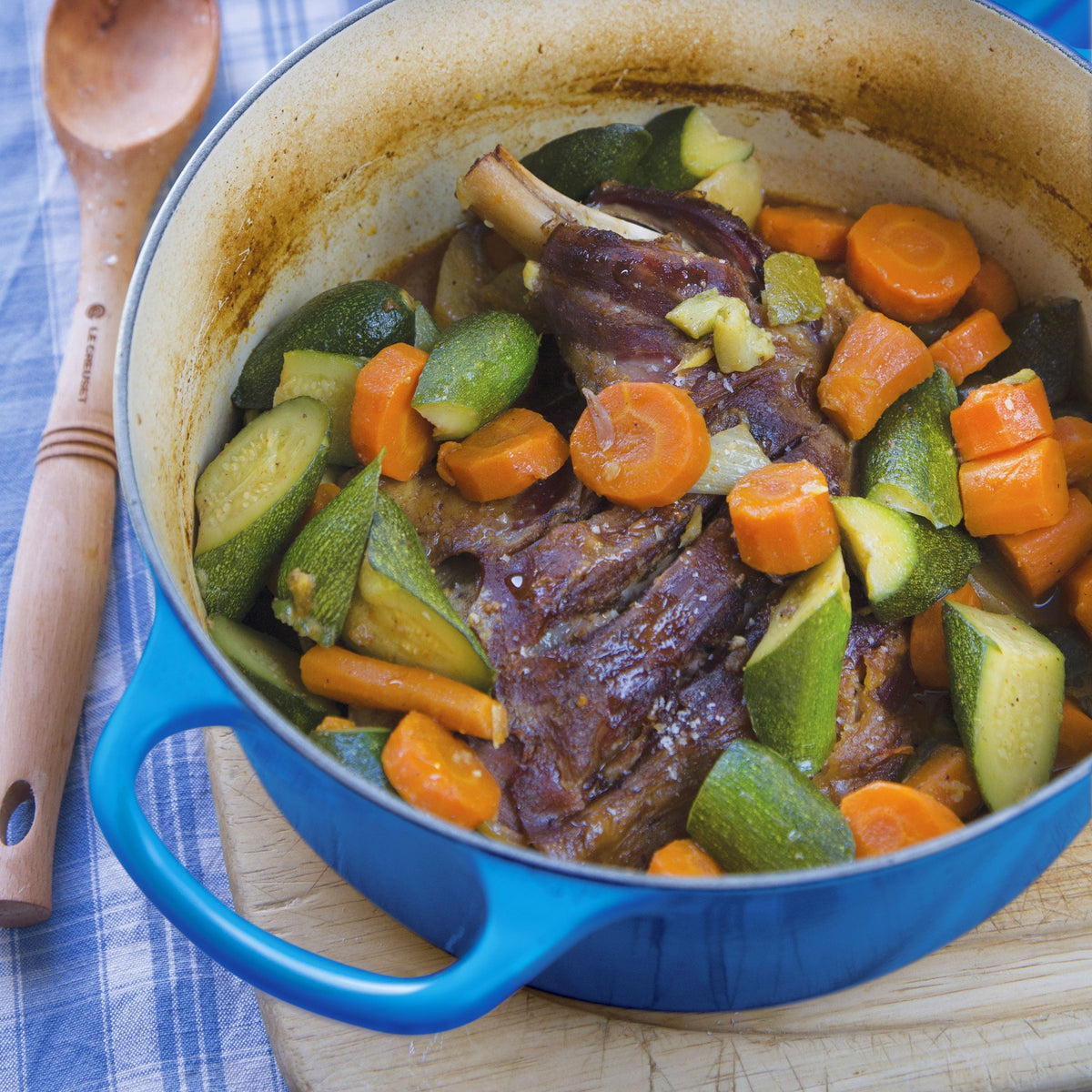 Le Creuset Signature Cast Iron 13.25-quart Marseille Round Dutch Oven