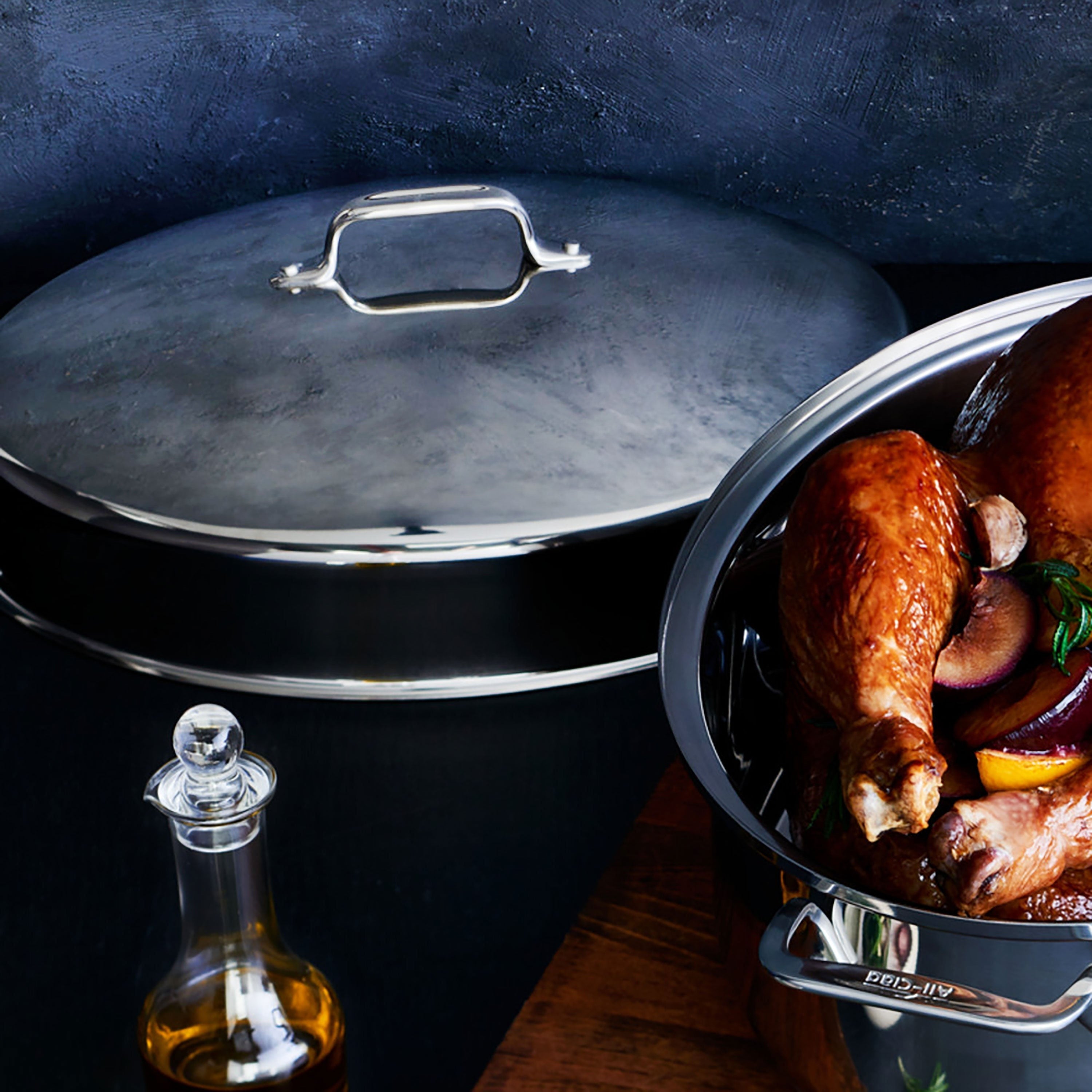 All-Clad Covered Oval Roaster, 15x11"