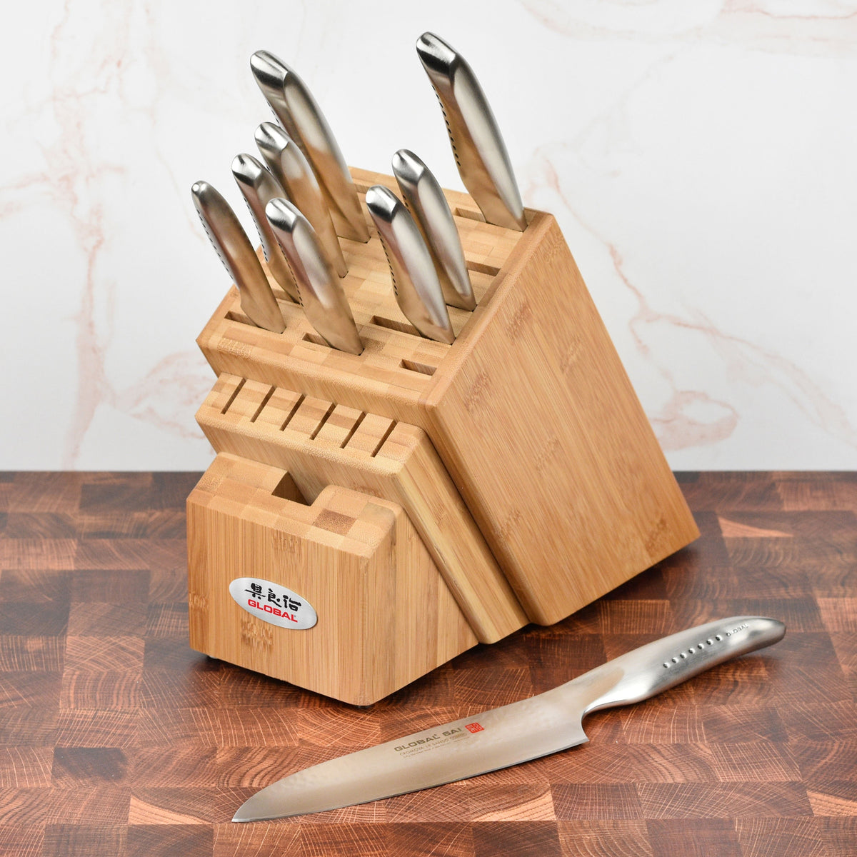 Global Sai 7.5" Santoku Knife