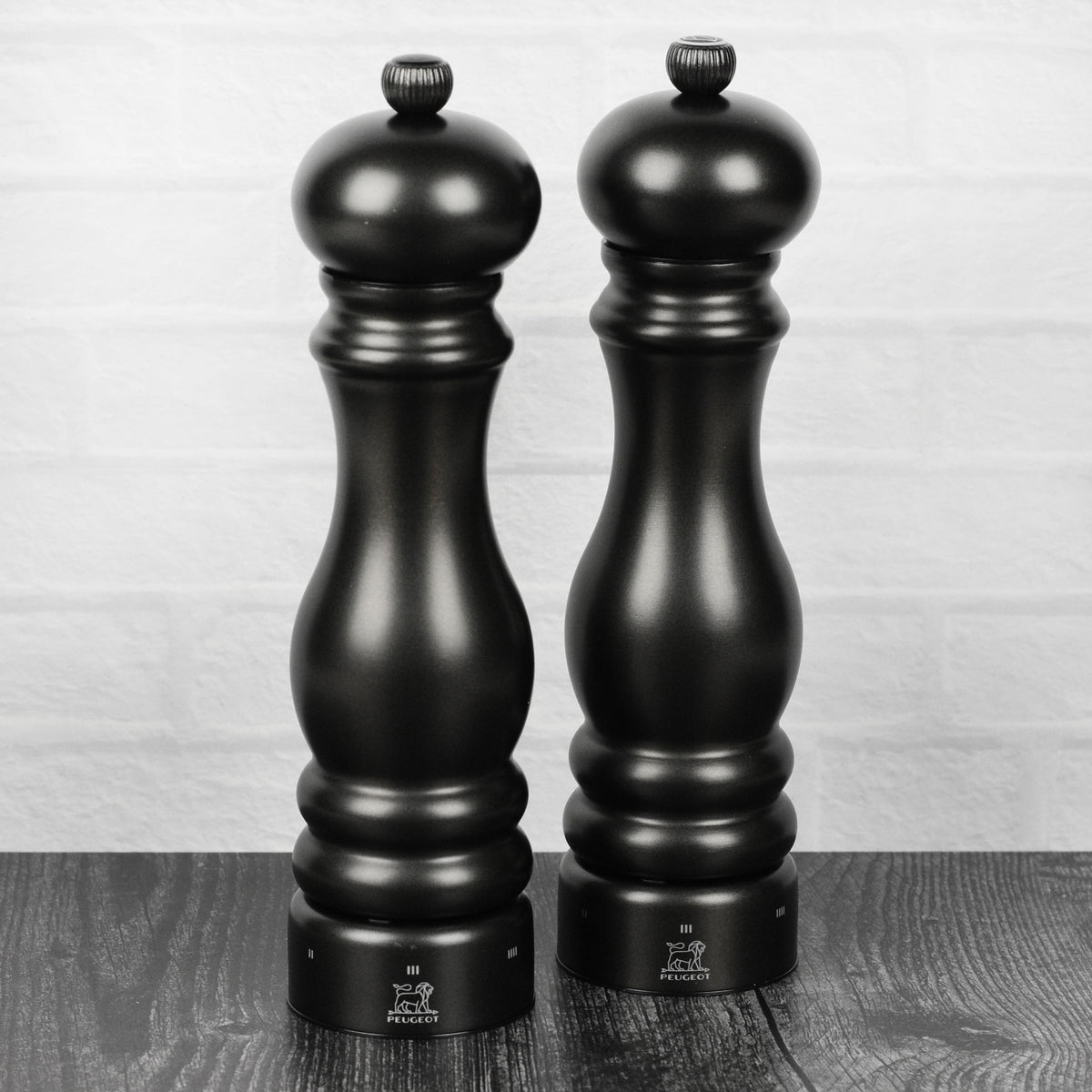 Peugeot Paris Carbone 8.75" u'Select Salt & Pepper Mill Set