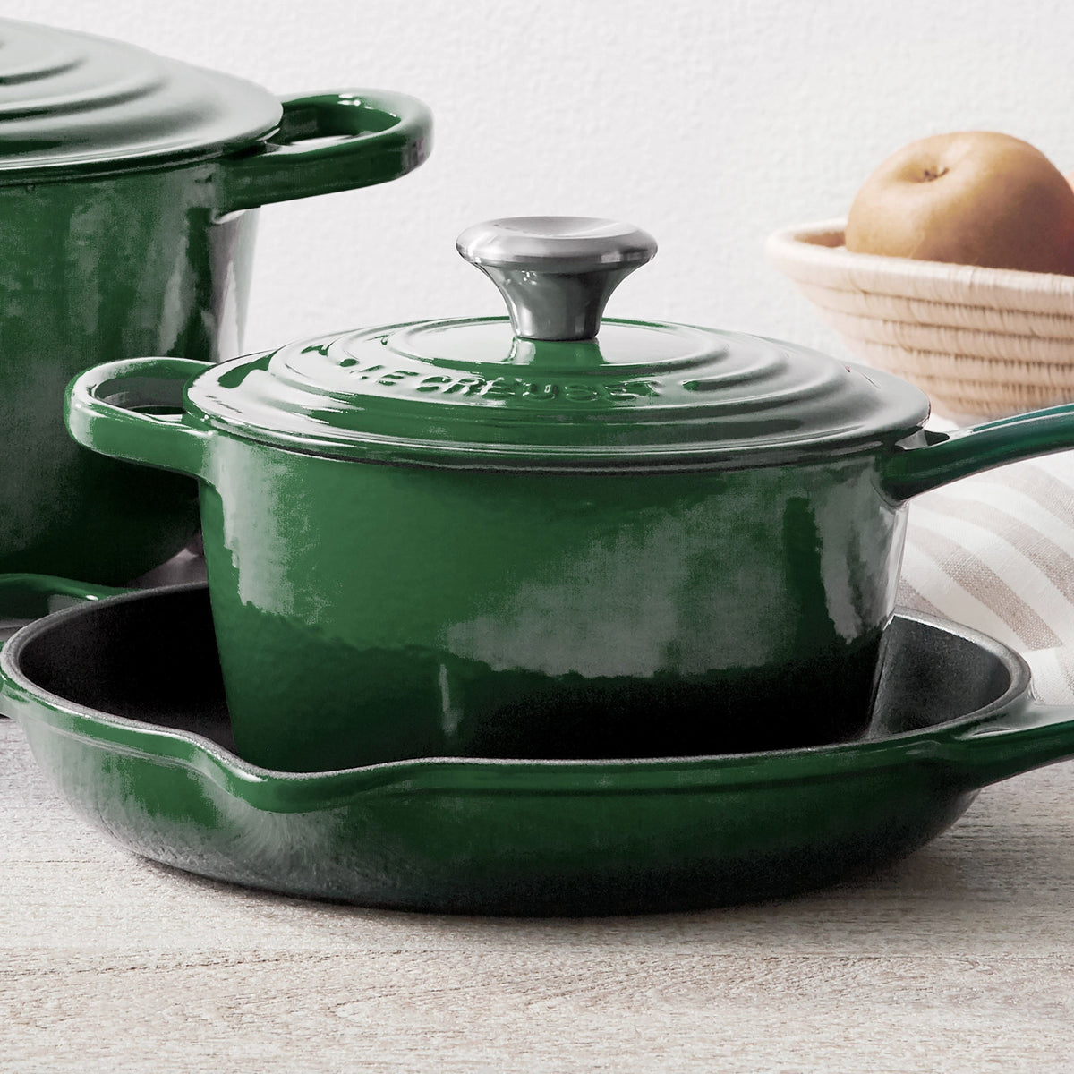Le Creuset Signature Cast Iron 1.75-quart Artichaut Saucepan