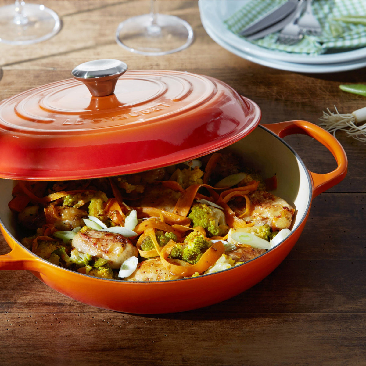 Le Creuset Signature Cast Iron 3.5-quart Flame Braiser