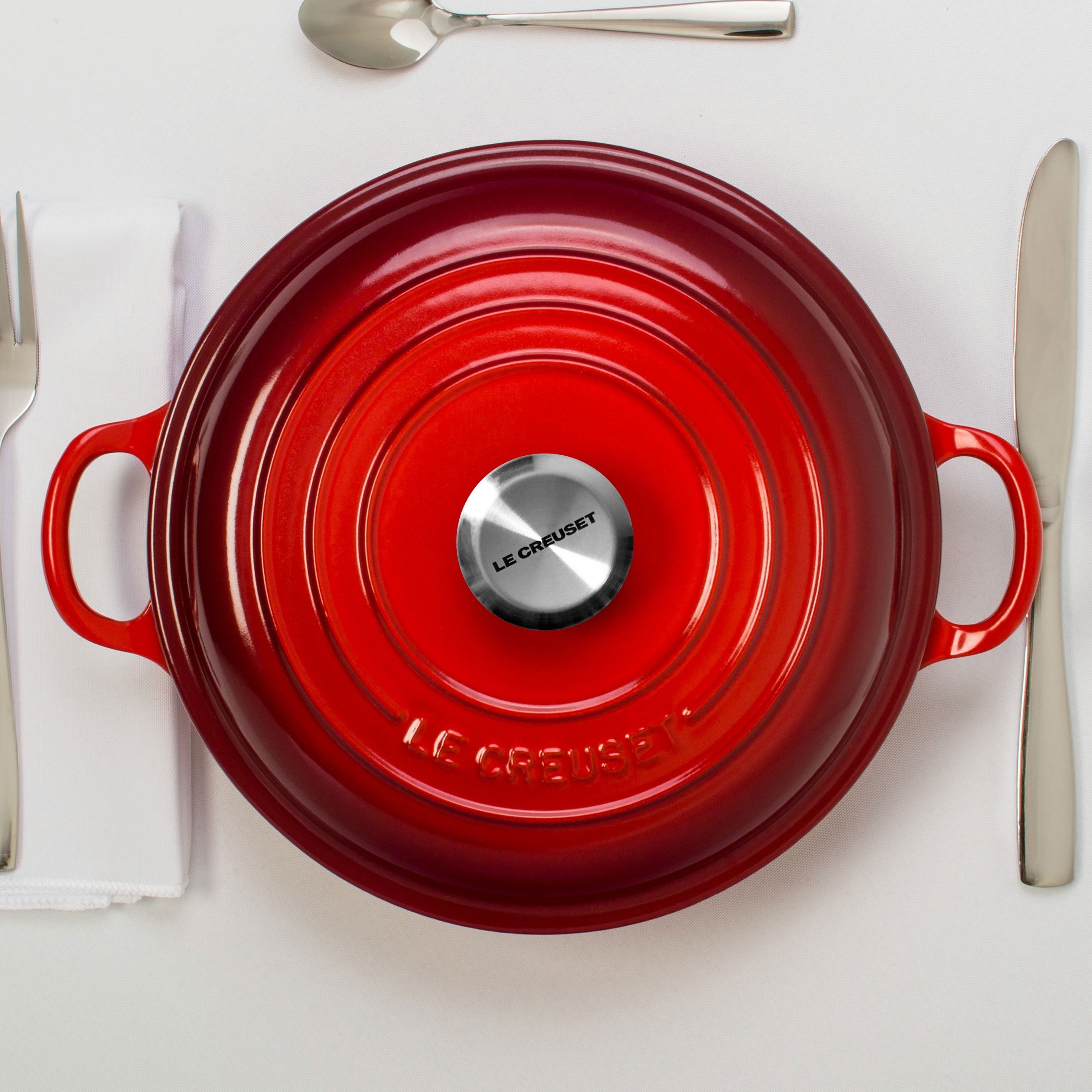 Le Creuset Signature Cast Iron 3.5-quart Cerise Braiser