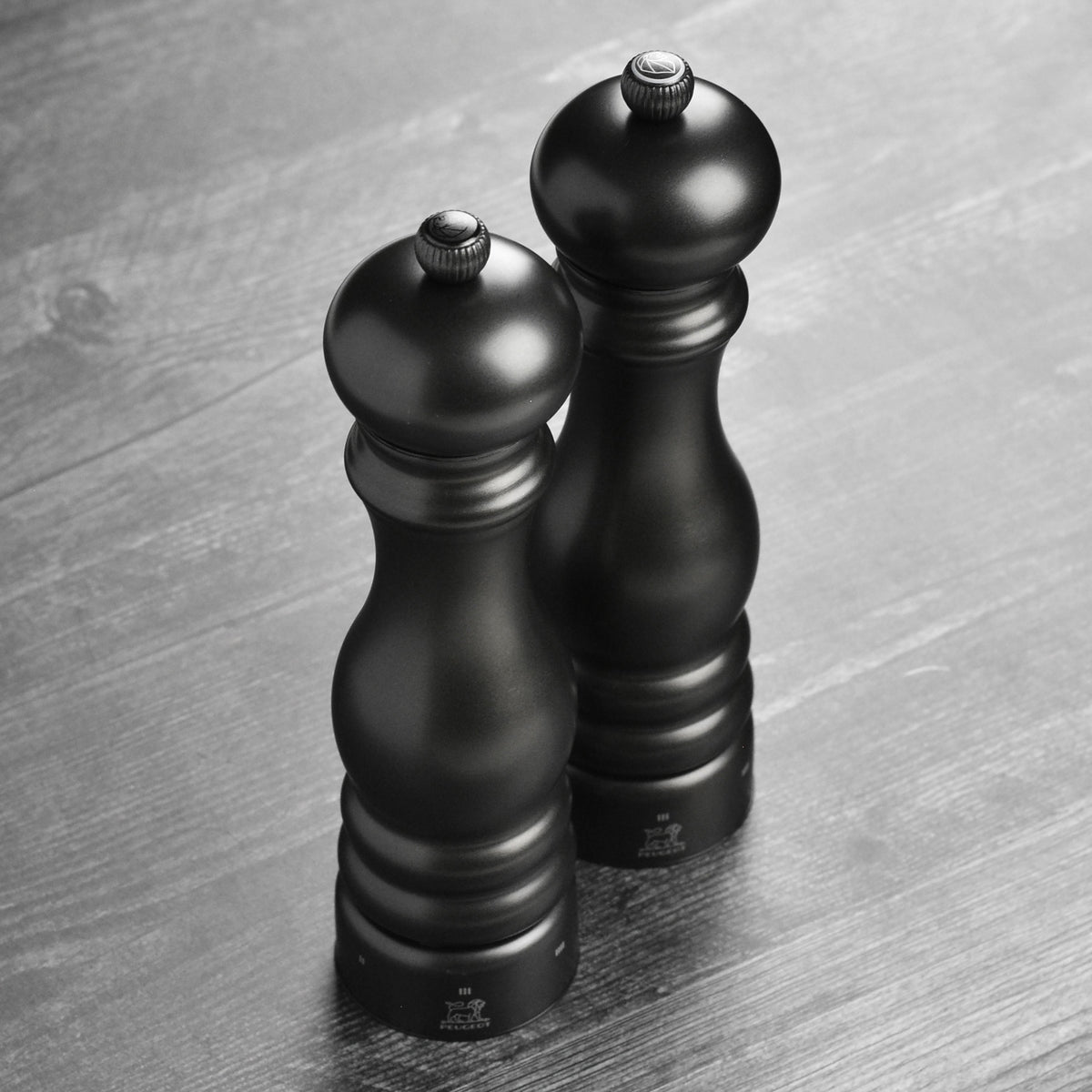 Peugeot Paris Carbone 8.75" u'Select Salt & Pepper Mill Set
