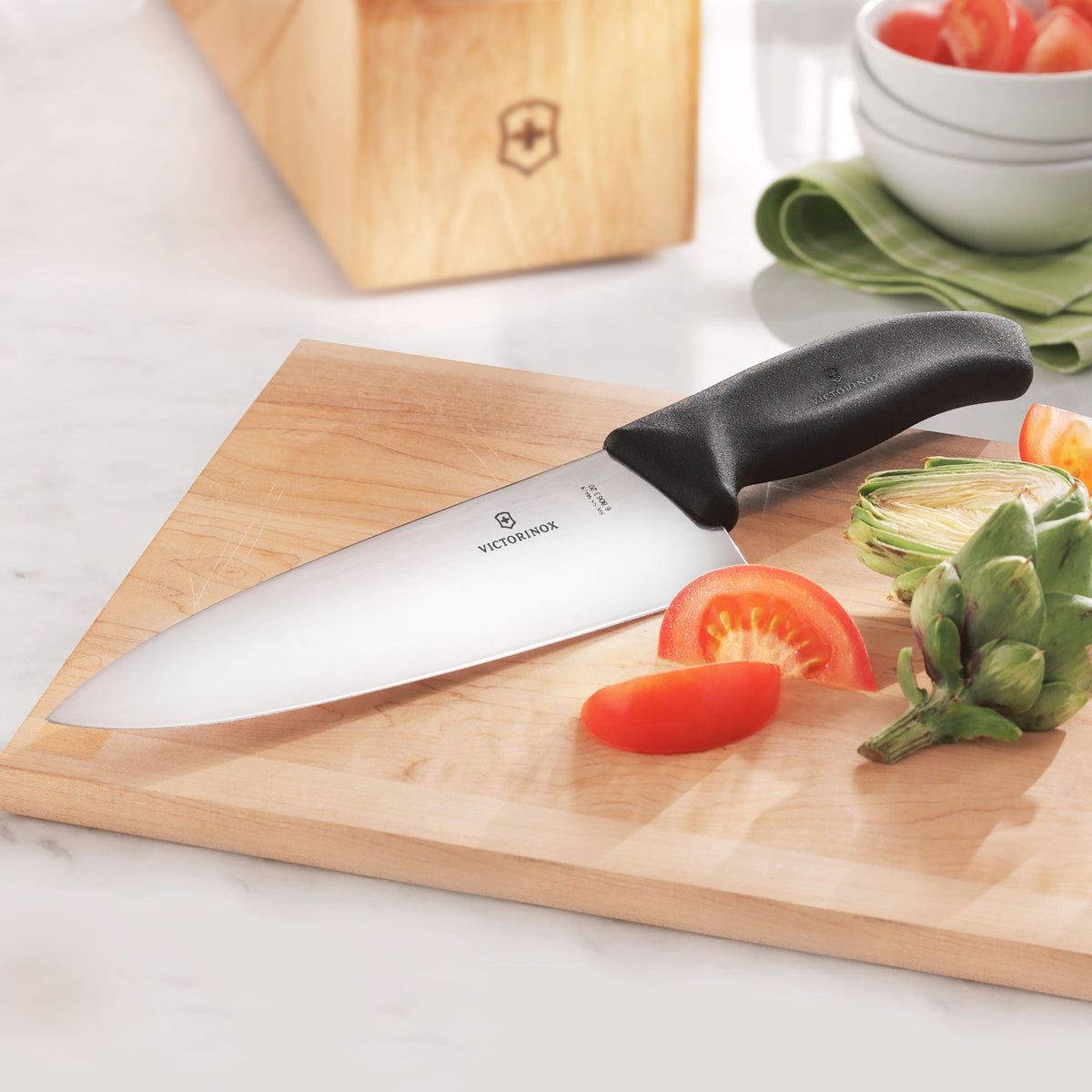 Victorinox Swiss Classic 14 Piece Walnut Swivel Knife Block Set