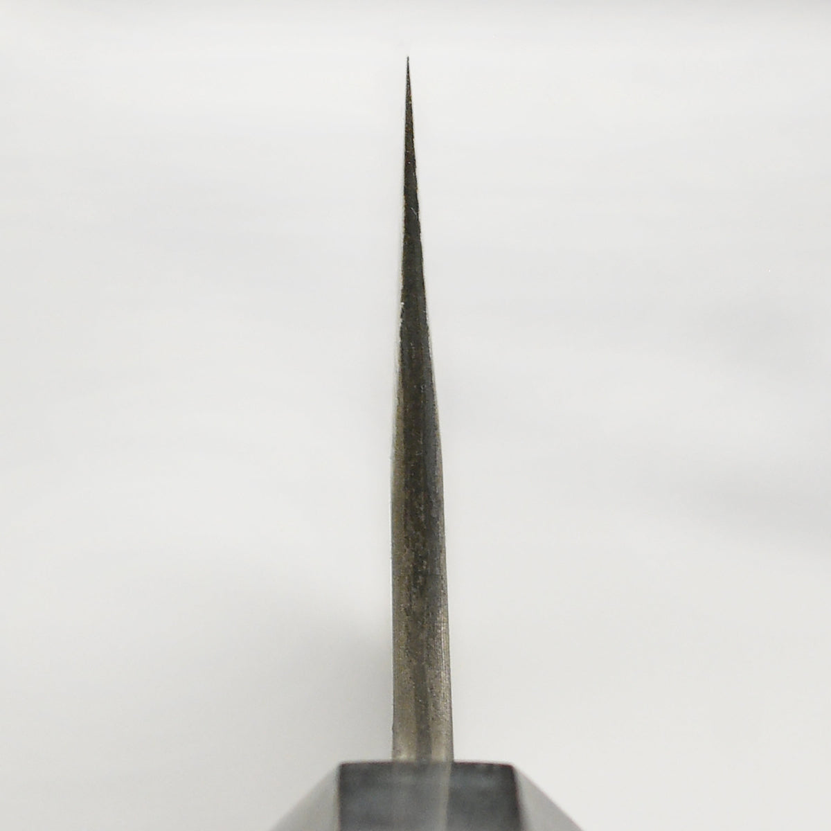Nigara Ginsan Kurozome Damascus 8.25" Gyuto