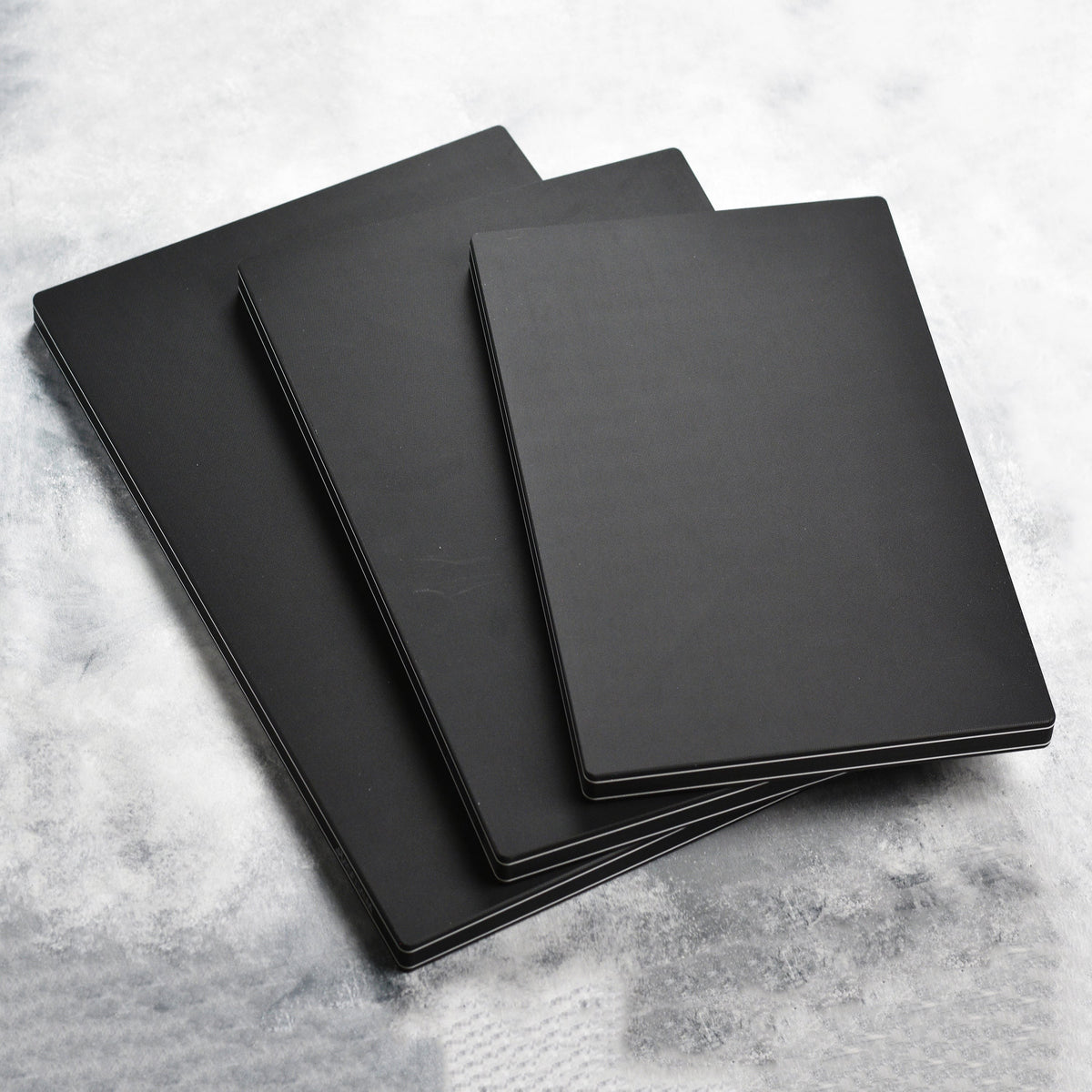 Hasegawa Pro-PE Black Cutting Board, 23.6 x 15.7"