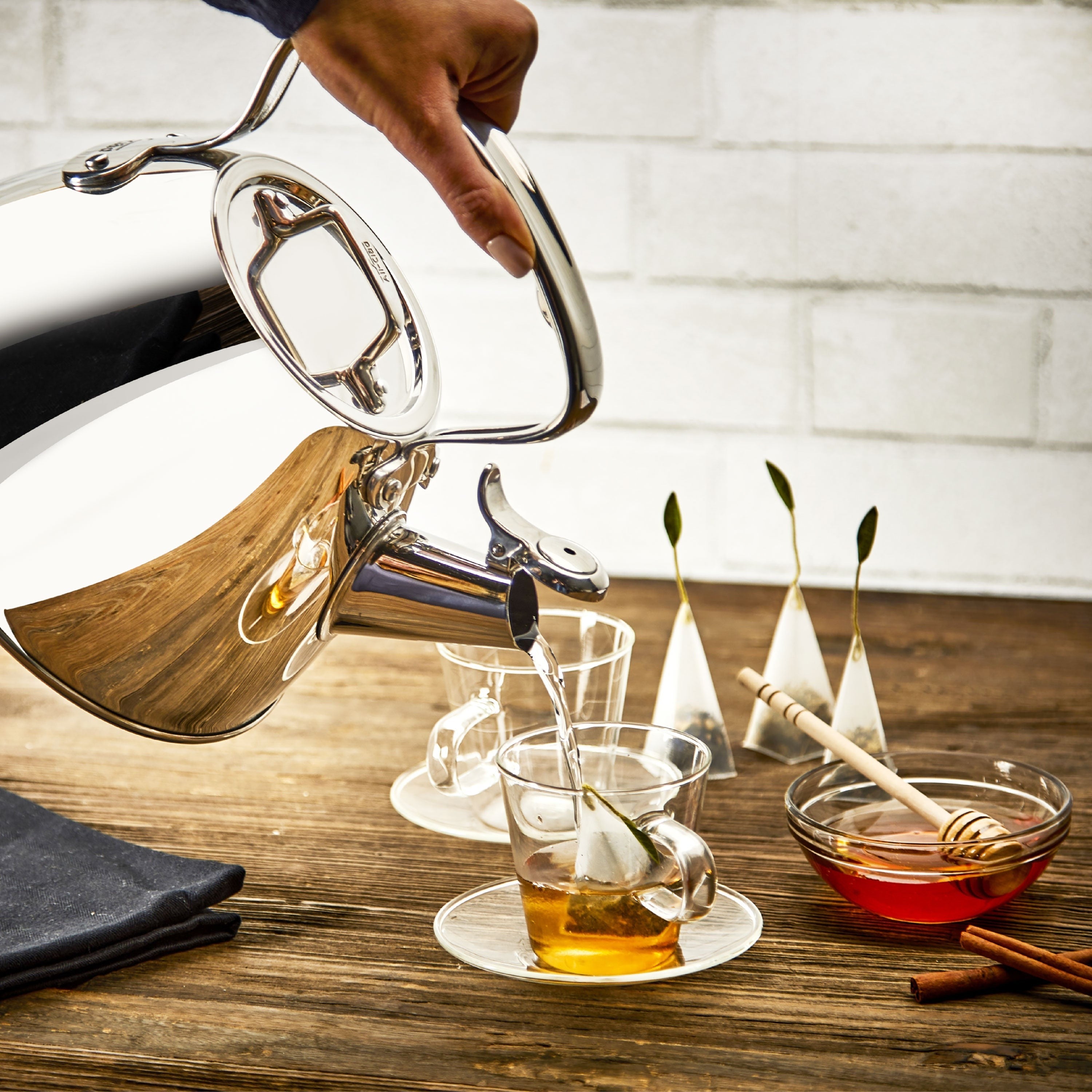 All-Clad 2-quart Whistling Tea Kettle