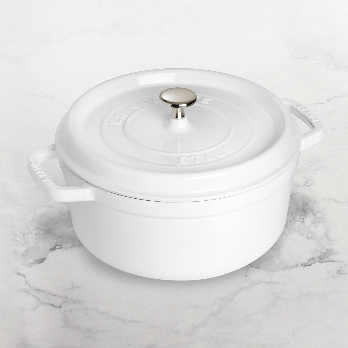 Staub 7-quart White Round Dutch Oven