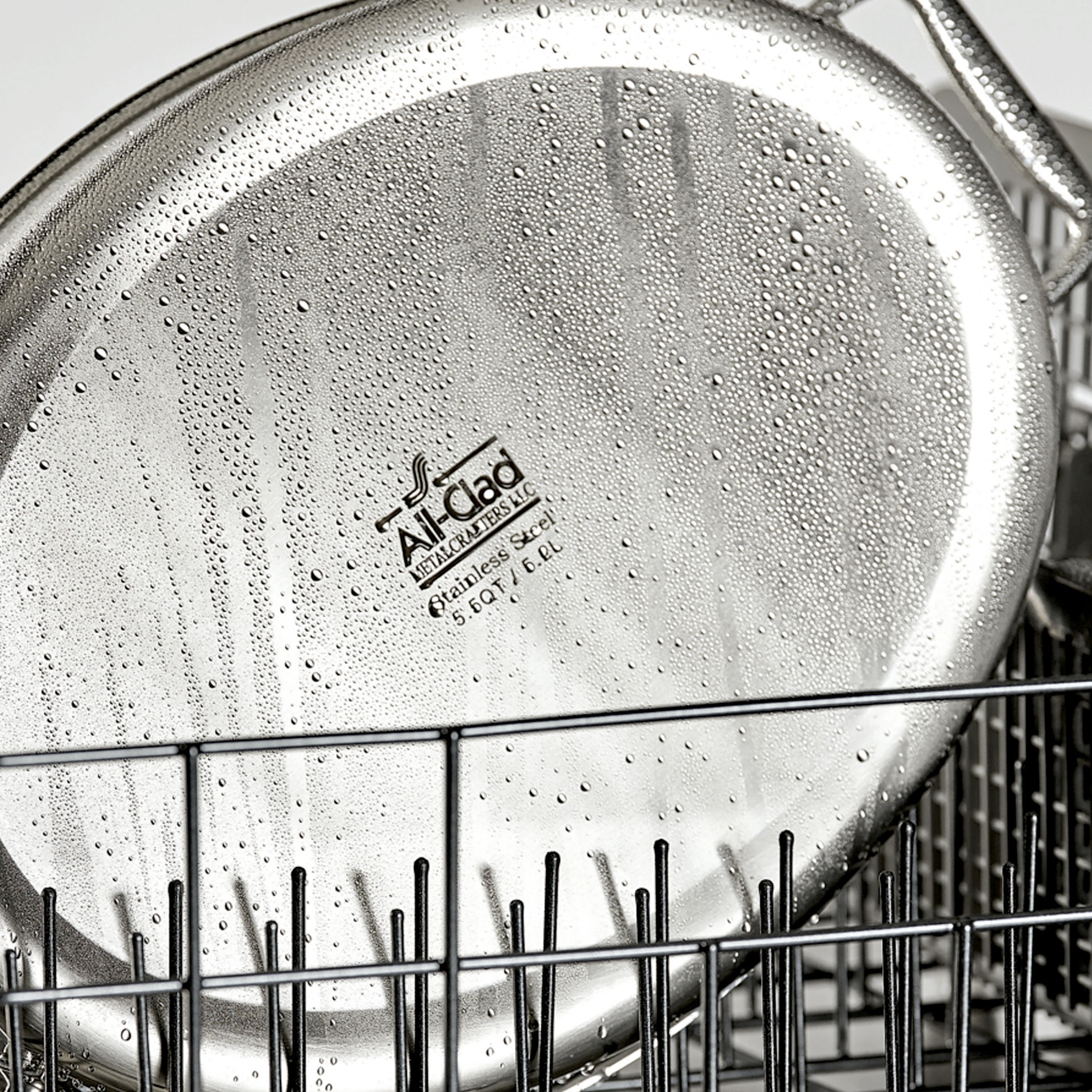 All-Clad Covered Oval Roaster, 15x11"