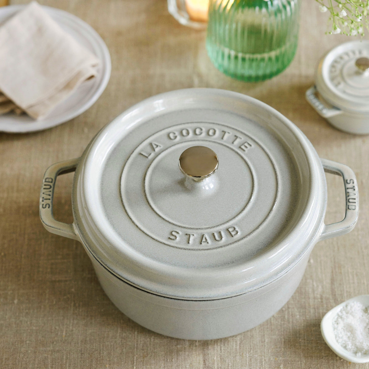 Staub 2.75-quart White Truffle Round Dutch Oven