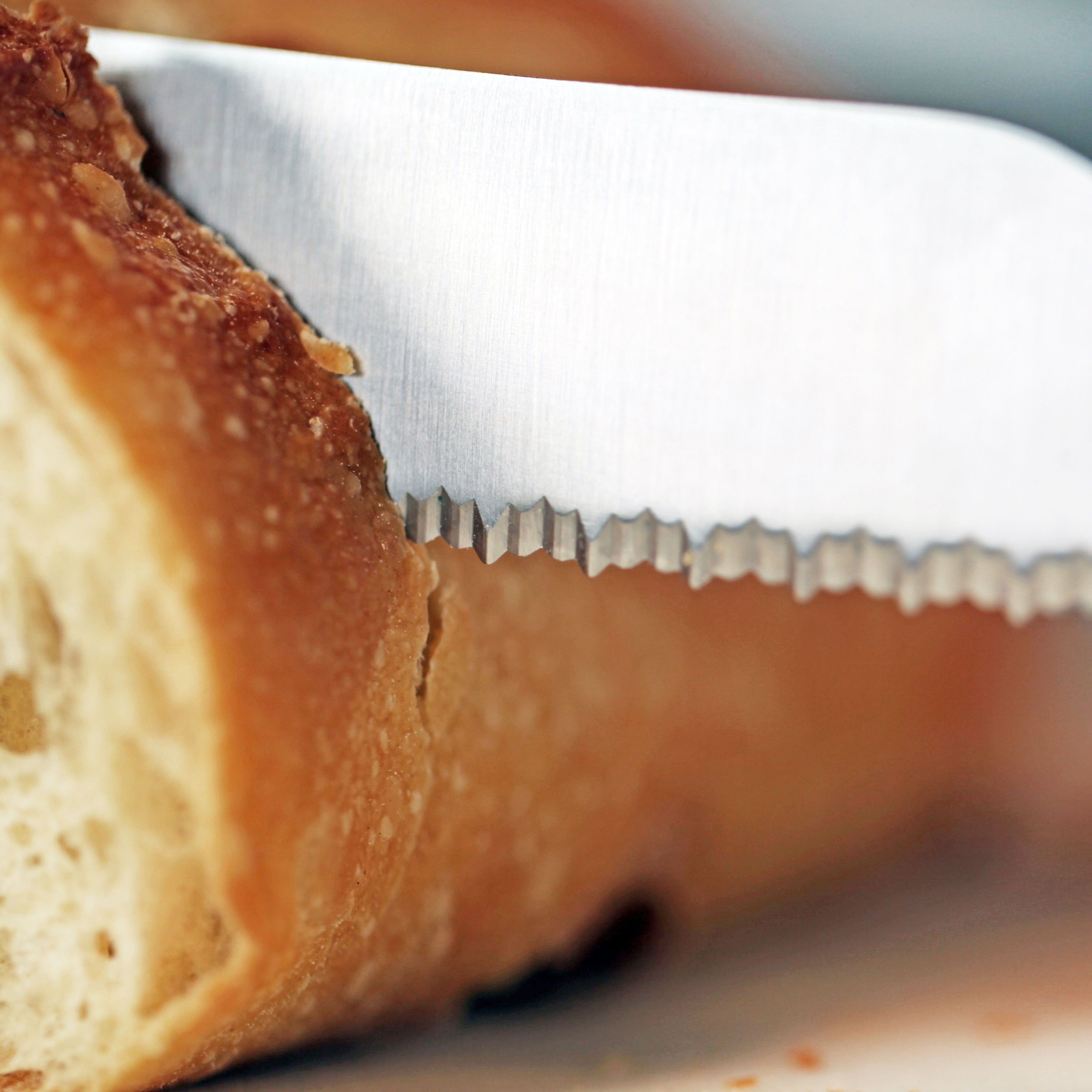 Wusthof Classic Ikon Creme 9" Double Serrated Bread Knife