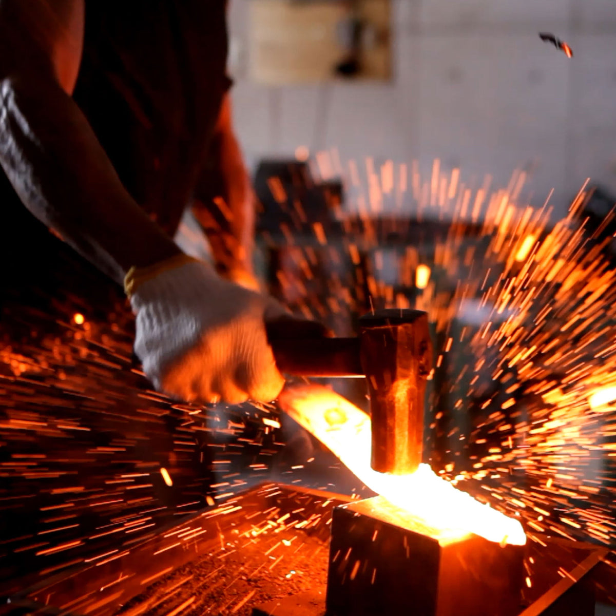 Enso Hand-Forged Aogami Super 9.5" Gyuto with Saya