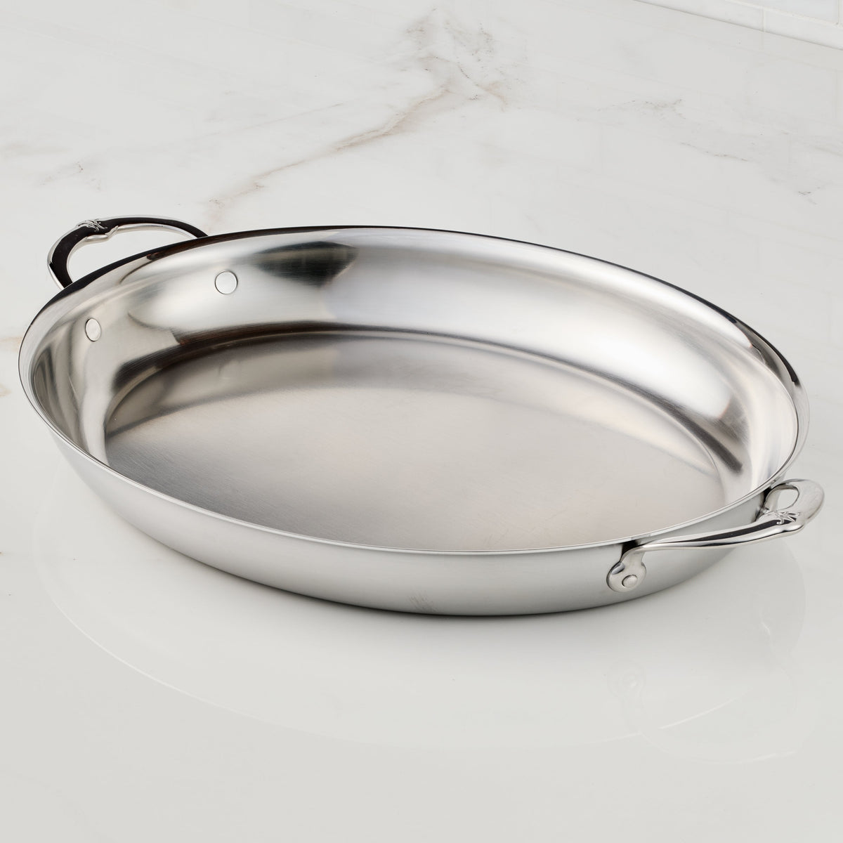 Hestan Tri-Ply Oval Roasting Pan, 17.5x14"