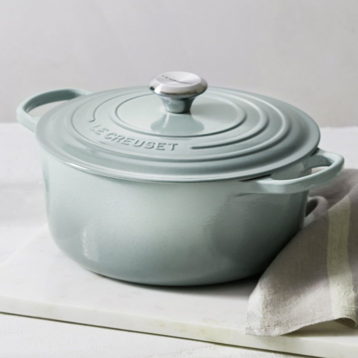 Le Creuset Signature Cast Iron 9-quart Sea Salt Round Dutch Oven