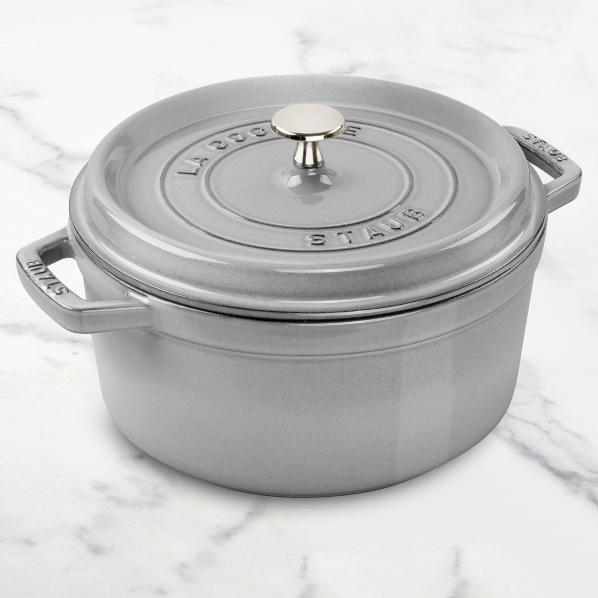 Staub 13.25-quart Graphite Gray Round Dutch Oven